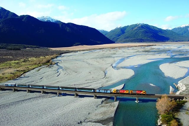 Trains Fiords and Glaciers Train 